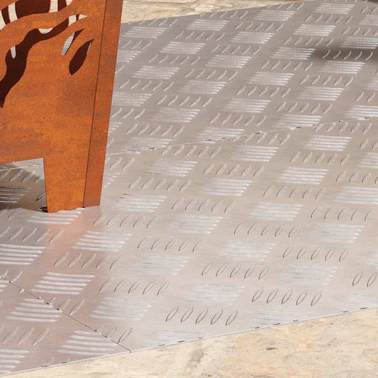 Checker Plates 4 pcs Silver 90 x 50 cm Aluminium